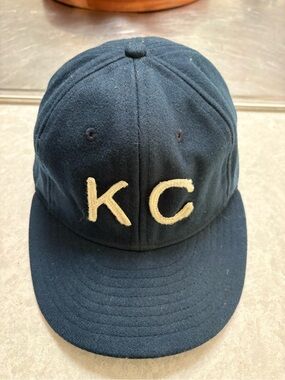 baldwin navy blue wool hat KC